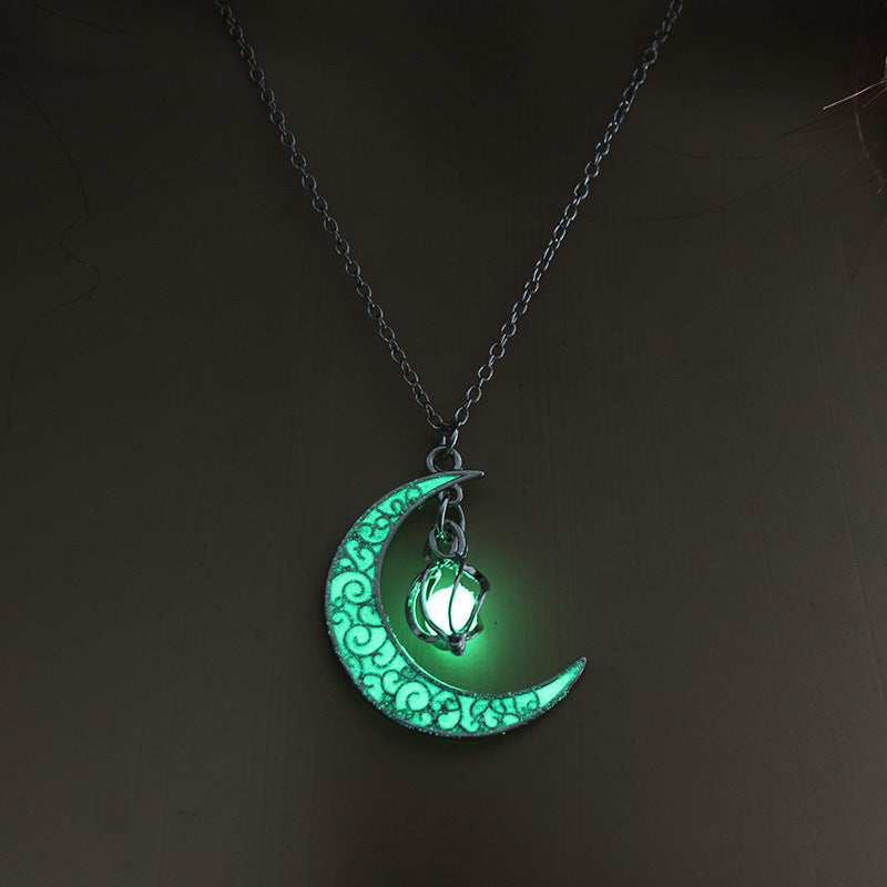 Glowing Pendant Necklace - RB.